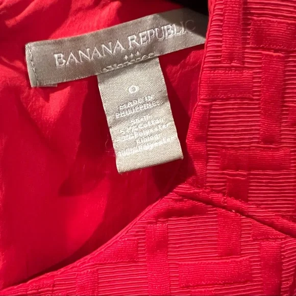 Banana Republic red dress, perfect to wear to the office - Picture 6 of 6
